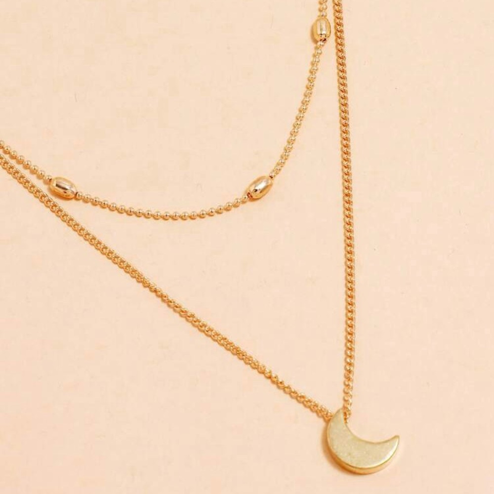 3/$30 💛 Moon Layered Necklace - Picture 2 of 4